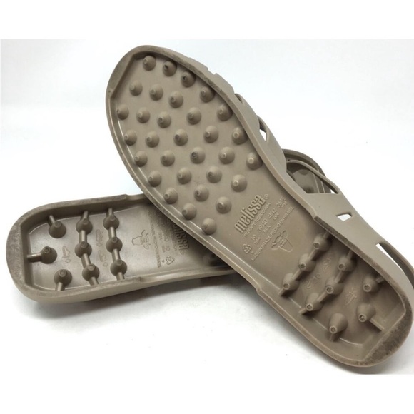 😀🍀🔥Melissa - Tan/Taupe Possession Scented Jelly Fisherman Sandals - 10 - Picture 7 of 7
